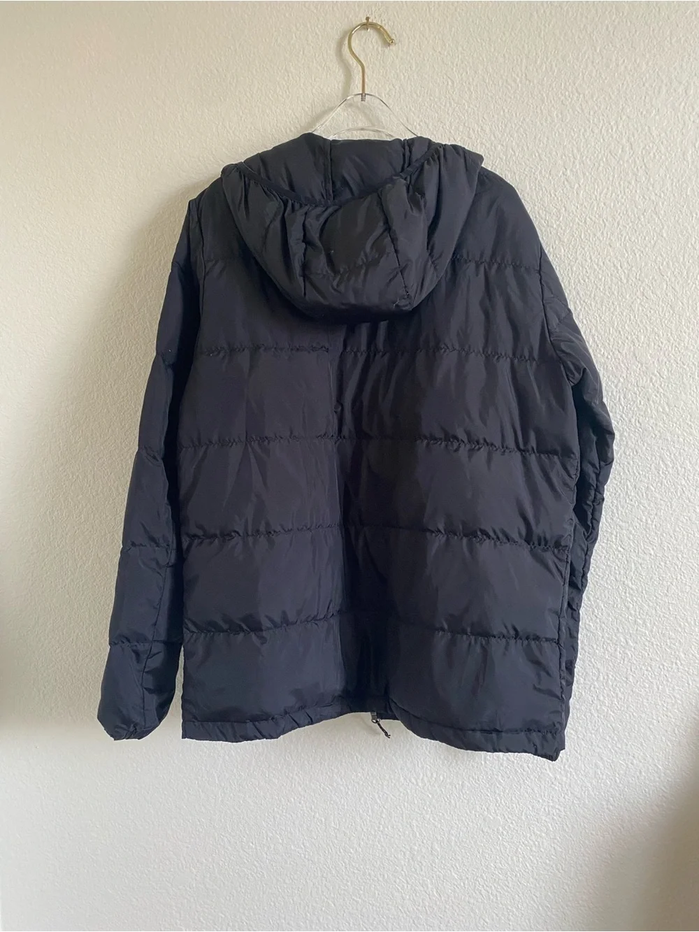Eddie Bauer Men’s Wide Channel Hooded Down Jacket